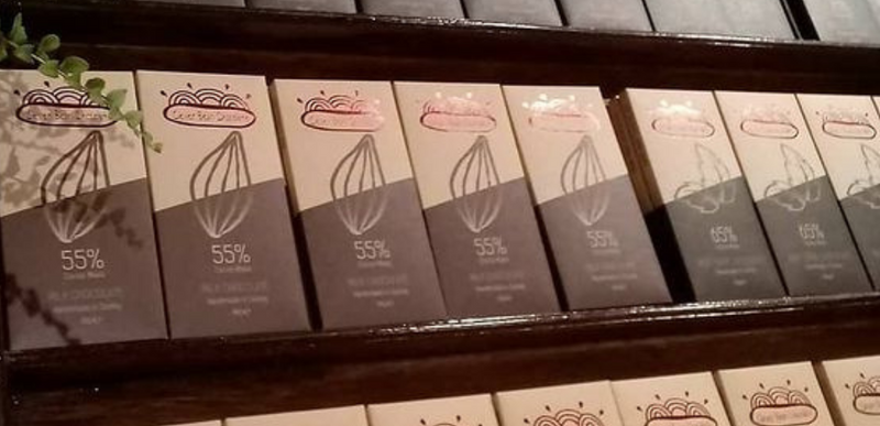 Clever Bean Chocolate, Organic Chocolate bars, Made in Godalming, Surrey. A Sensiful local supplier